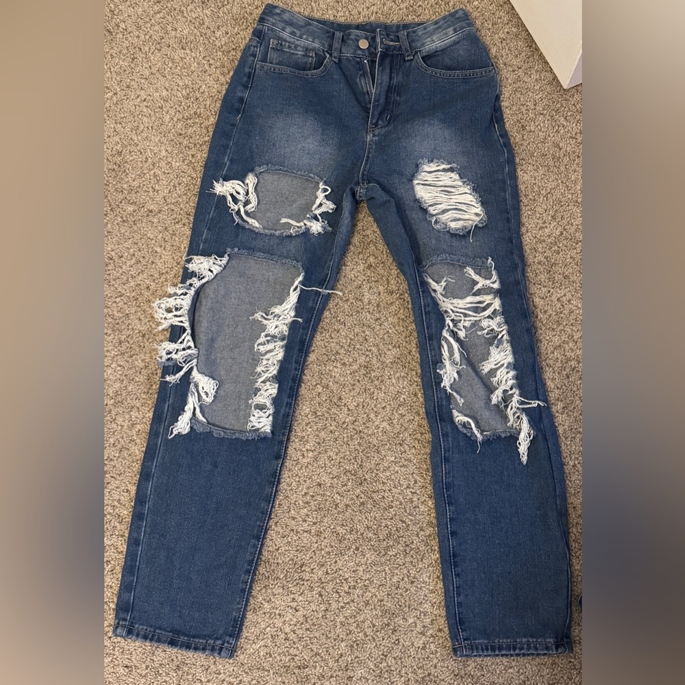 Shein Women XS Ripped Jeans